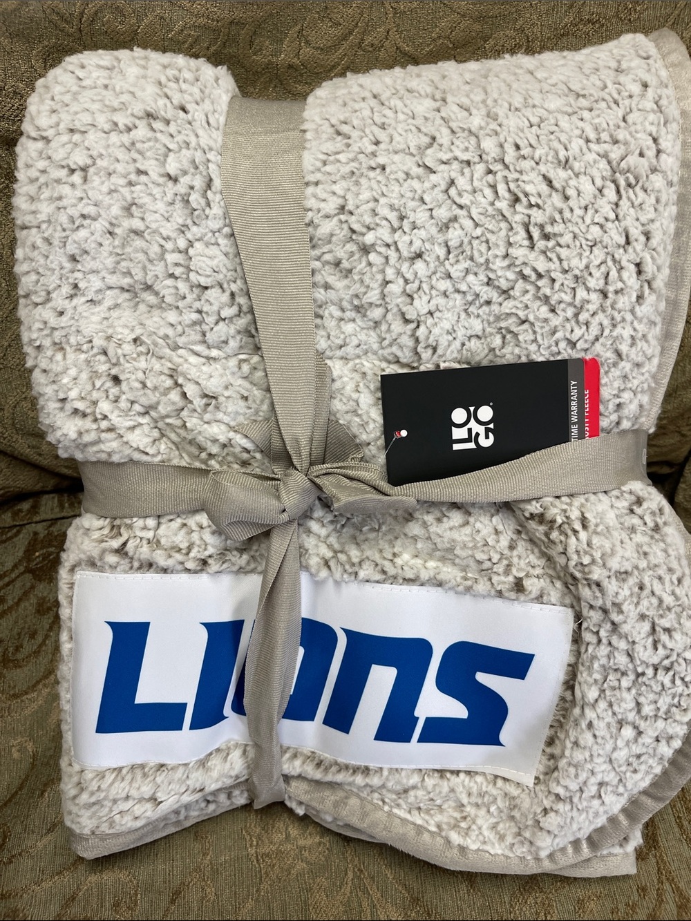 Detroit Lions NFL Gray Trim Frosty Fleece Throw Blanket NWT